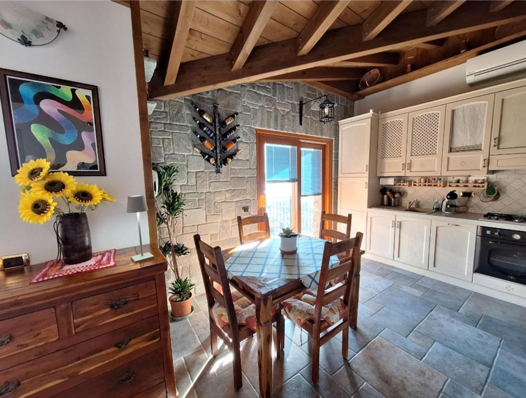 Sole & Lago-Lake Maccagno ภายนอก รูปภาพ