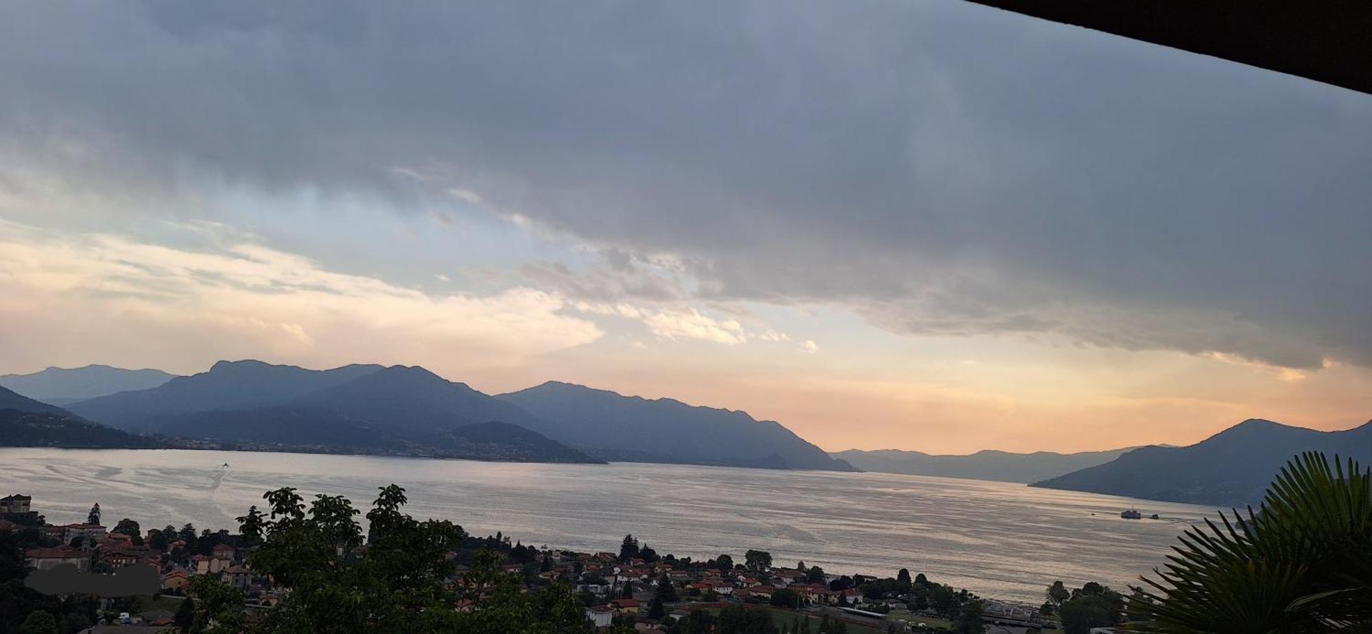 Sole & Lago-Lake Maccagno ภายนอก รูปภาพ