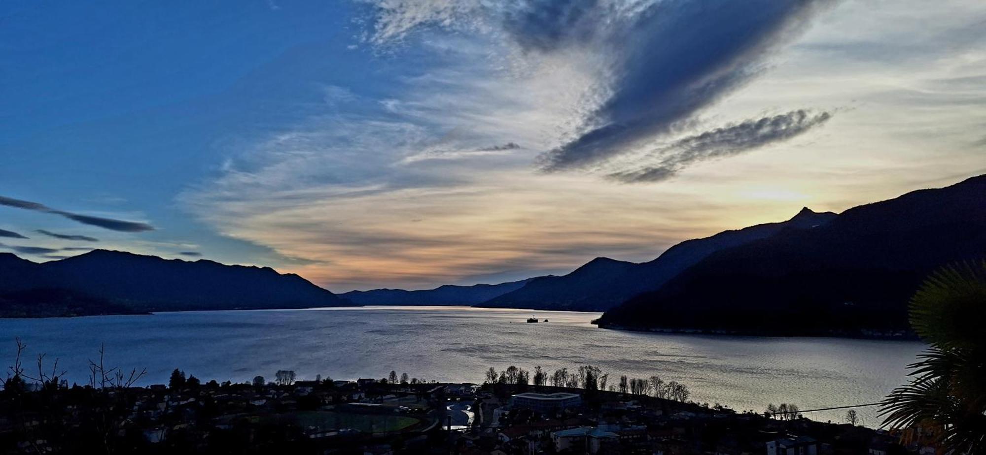 Sole & Lago-Lake Maccagno ภายนอก รูปภาพ