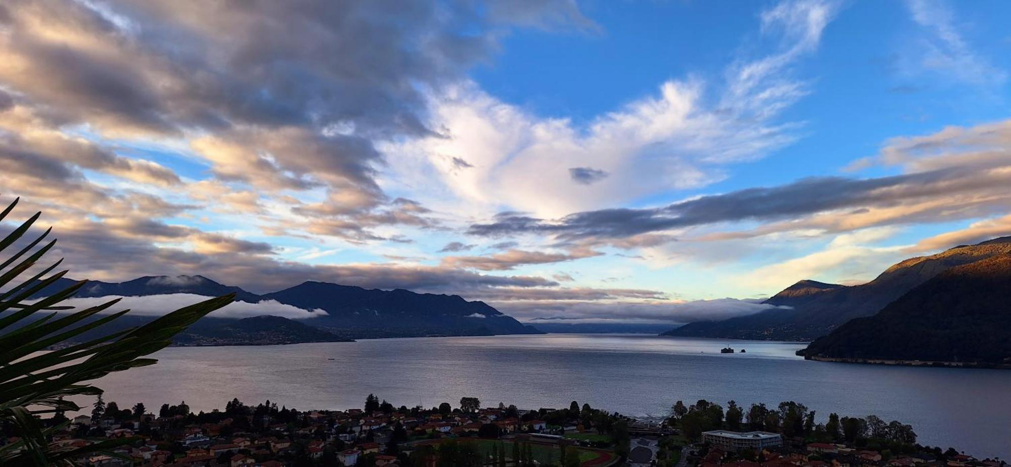 Sole & Lago-Lake Maccagno ภายนอก รูปภาพ